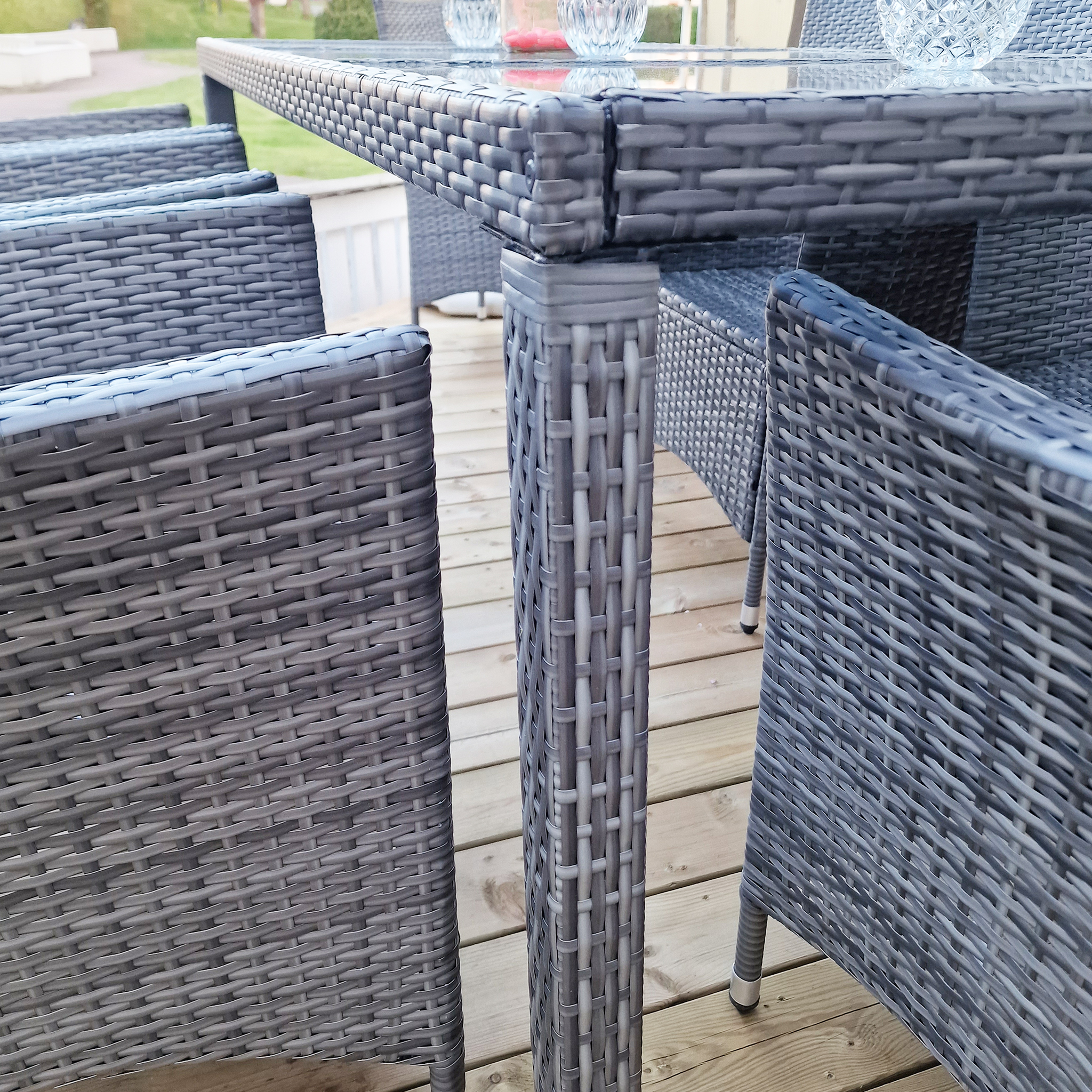 Ruokailuryhmä ulkokalusteet 8 tuolilla | Tyynyt mukana | Harmaa | Lyfco Lysekil Ruokailuryhmä ulkokalusteet 8 tuolilla | Tyynyt mukana | Harmaa | Lyfco Lysekil