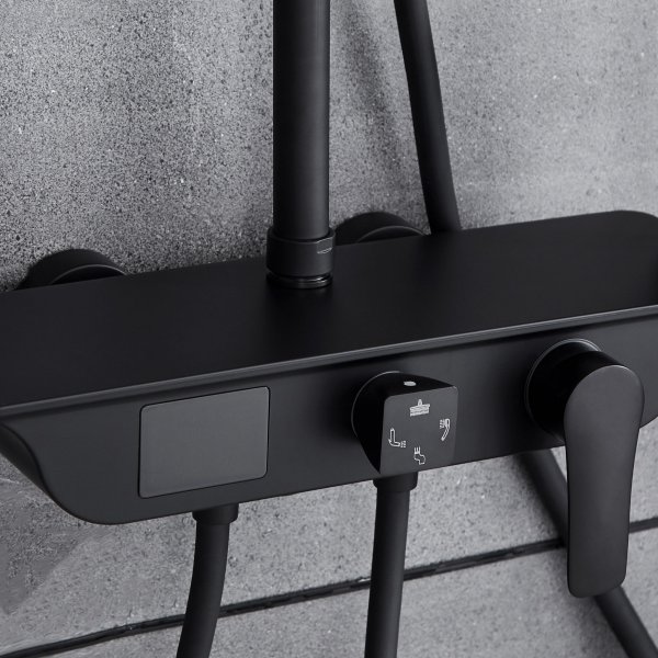 Kattosuihkusetti LED-näytöllä | Musta Kattosuihkusetti LED-näytöllä | Musta