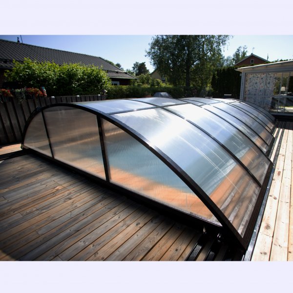 Altaan katto 4x8m sivuovella | Kiinteä polykarbonaatti 4mm | Musta Altaan katto 4x8m sivuovella | Kiinteä polykarbonaatti 4mm | Musta