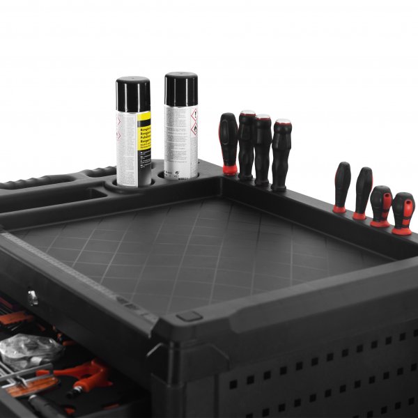 Asentajan vaunu / ty�kaluk�rry, jossa on nelj� laatikkoa ja alakaappi