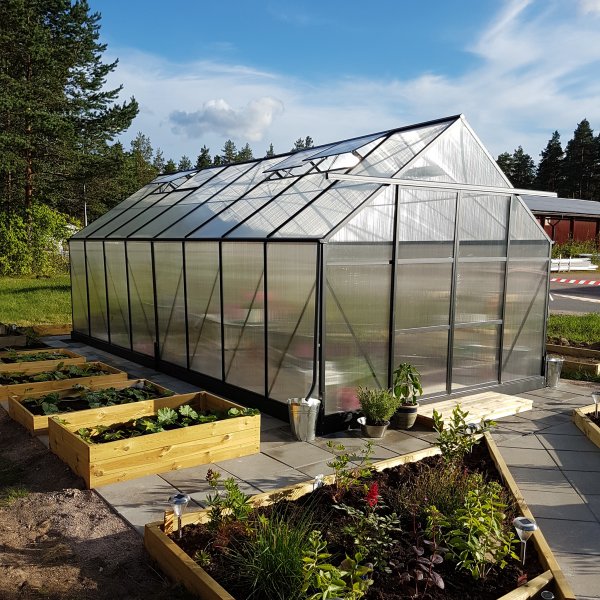 Kasvihuone 18m Premium | Erittin korkea viljelykorkeus | 6mm kanava muovia