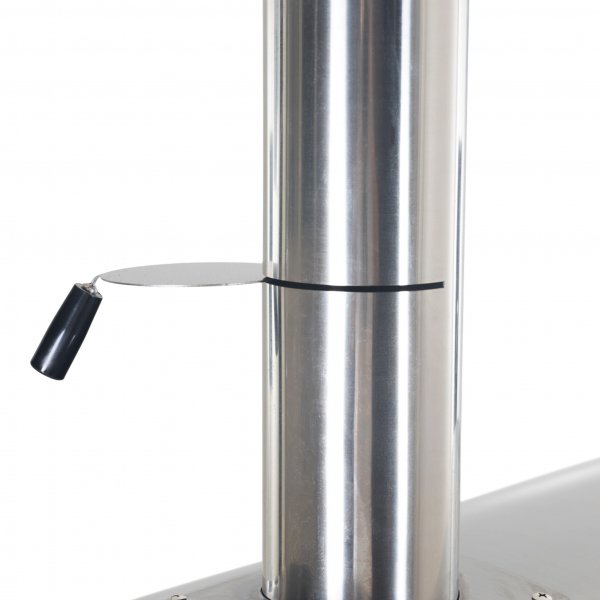 Puulmmitteinen pizzauuni kotikyttn | Milano Blackline