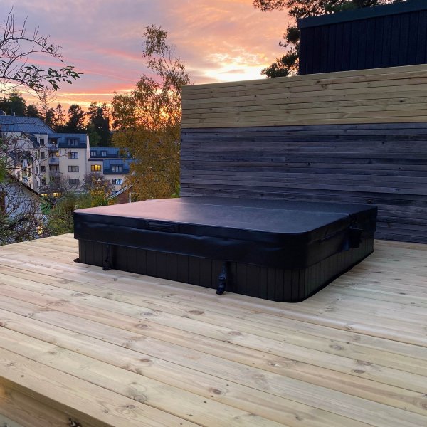 Hot tub Foibe - 4 henkil�� | Balboa VL260 | Lyfco