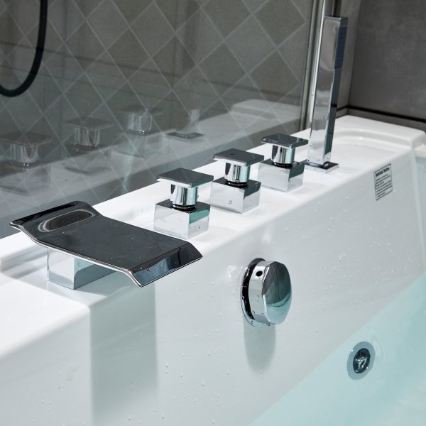 Suuri poreallas kahdelle 170x120cm | Lasilla ja lmmittimell | BK-007V