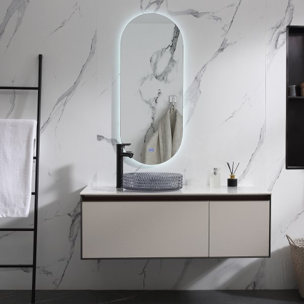 Ovaali LED-peili 110x45cm | Huurtumisenestotoiminto | Olivia Ovaali LED-peili 110x45cm | Huurtumisenestotoiminto | Olivia