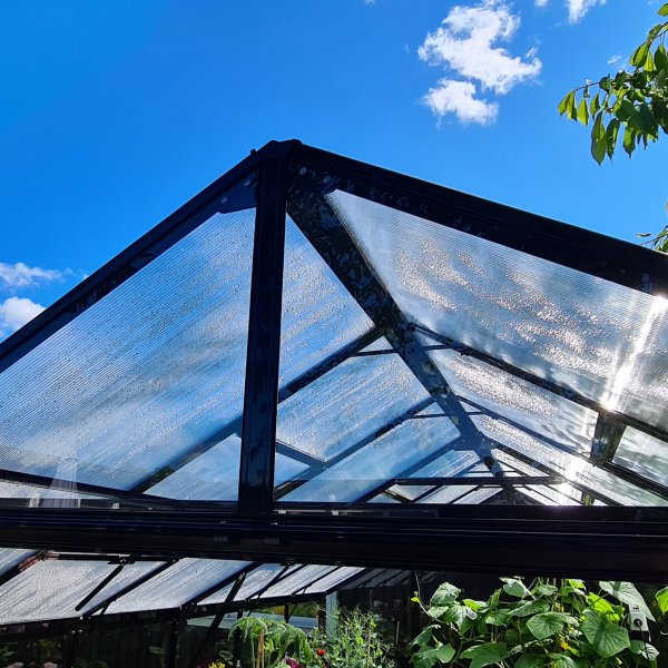 Kasvihuone 9,6 m | 4mm turvalasi | 5 vuoden myrskytakuu