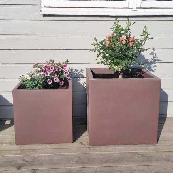 Kuituvahvisteiset ulkoruukut - Tummanruskea - 2 kpl Kuituvahvisteiset ulkoruukut - Tummanruskea - 2 kpl