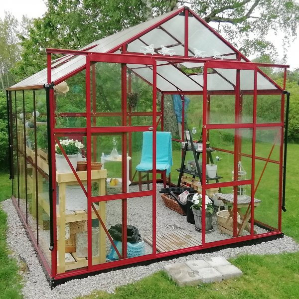 Kasvihuone 6,4 m² | 4 mm turvalasi | 5 vuoden myrskytakuu Kasvihuone 6,4 m² | 4 mm turvalasi | 5 vuoden myrskytakuu