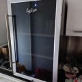 Asiakaskuva Vapaasti seisova viinijääkaappi 61 pulloa | Hiljainen | 50 cm leveä