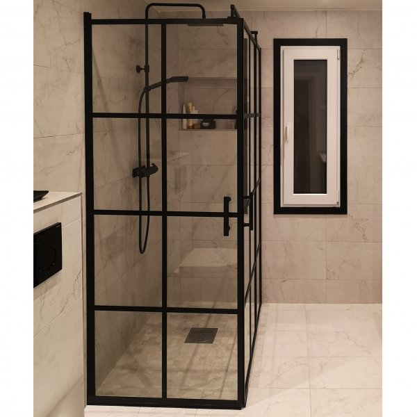 Suihkunurkkaus mustilla profiileilla | 6mm turvalasi