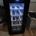 Asiakaskuva Viininjäähdytin 10 pulloa | Erittäin hiljainen | LED-valaistus | 26,5 cm kapea