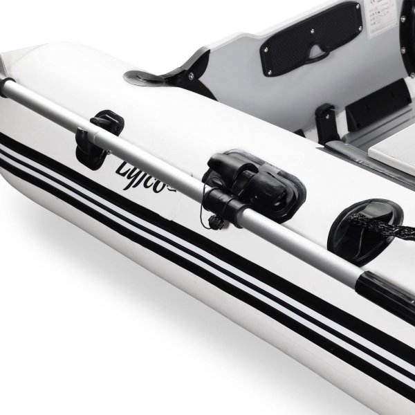 Pieni puhallettava vene 235cm | 2 hengelle | Alumiininen siivil | Lyfco