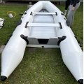 Asiakaskuva Iso kumivene 430cm | 7 hengelle | Alumiininen siivil� | Lyfco - valkoinen