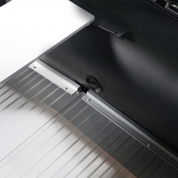 Pieni puhallettava vene 235cm | 2 hengelle | Alumiininen siivil | Lyfco