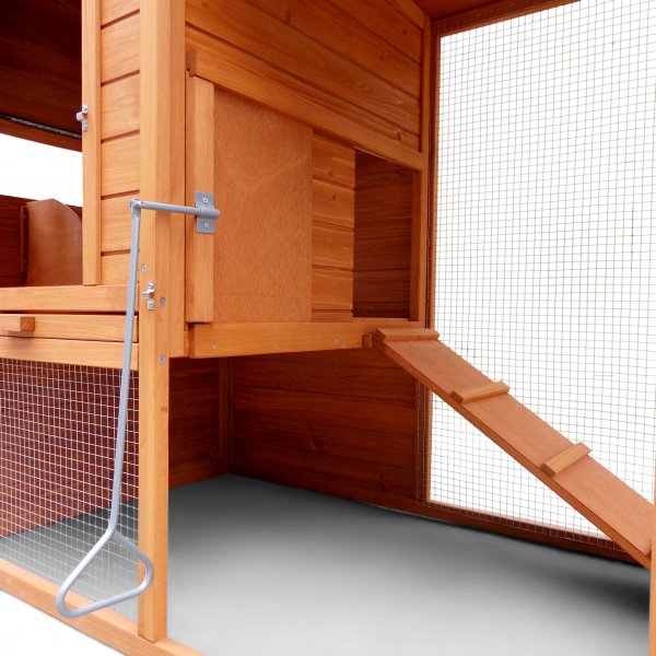 Kanatalo kanapihalla | Kevyesti puhdistettu | T�ydellinen sarja | 2x0,7x1m