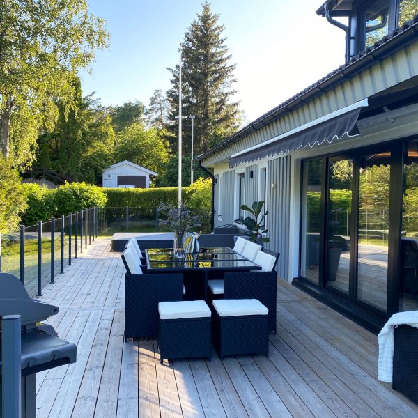 Ruokailuryhm ulkokalusteet | 10 paikkaa | Keinotekoinen rottinki | Lyfco Skrhamn