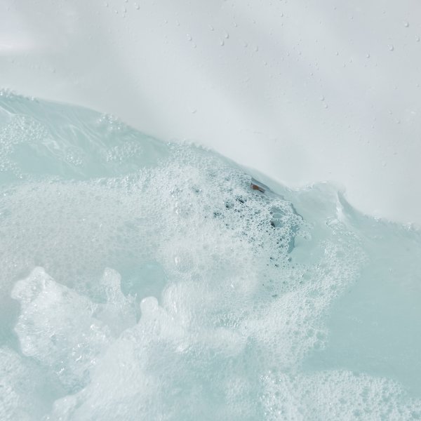 Kylpytynnyri kahdelle lmmittimell | 150x150cm | BK-005V