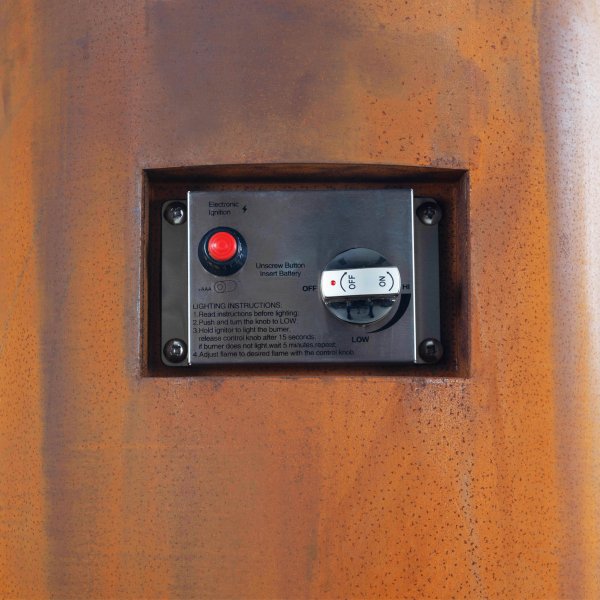 Kaasulämmitteinen takka corten-teräksestä | Ulkokäyttöön | Fredrik Kaasulämmitteinen takka corten-teräksestä | Ulkokäyttöön | Fredrik