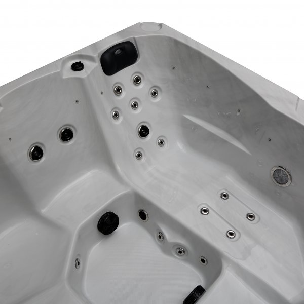 Kylpytynnyri Poseidon - 5-6 henkilöä | Lyfco Kylpytynnyri Poseidon - 5-6 henkilöä | Lyfco