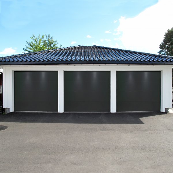 Autotallin ovi Liukuovi kaukostimell | 2,4m leve