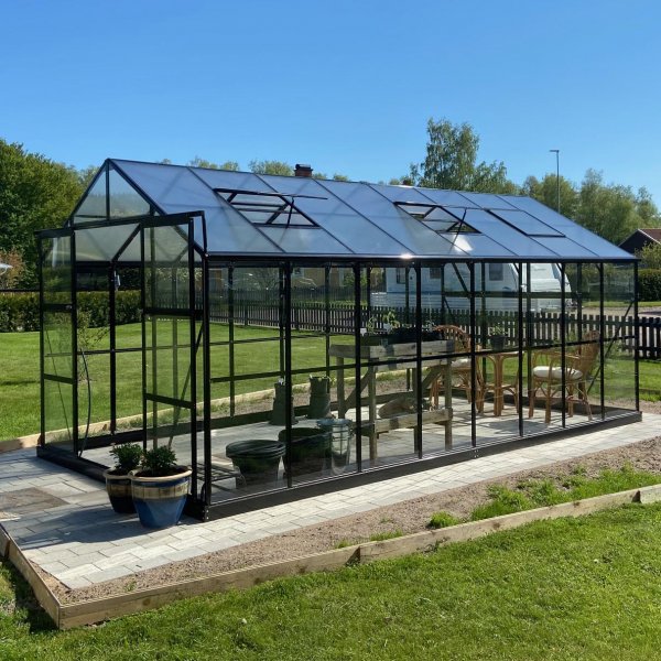 Kasvihuone 12,7m² | 5 vuoden myrskytakuu | 4mm turvalasi Kasvihuone 12,7m² | 5 vuoden myrskytakuu | 4mm turvalasi