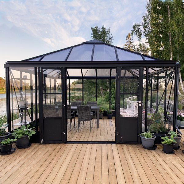 Oranssi ja viherhuone 19,2m² | Neliönmuotoinen premium-kasvihuone Oranssi ja viherhuone 19,2m² | Neliönmuotoinen premium-kasvihuone