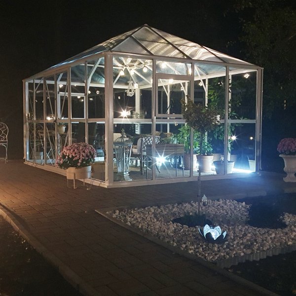 Huvimaja 13m² | Suuri premium-kasvihuone | 5 vuoden myrskytakuu Huvimaja 13m² | Suuri premium-kasvihuone | 5 vuoden myrskytakuu