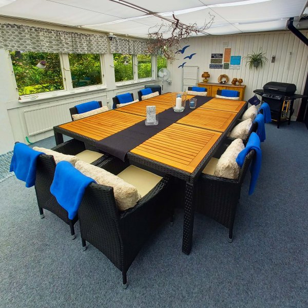 Iso ruokailuryhm ulkokalusteet 220x160cm | 10 tuolia | Lyfco Svanesund