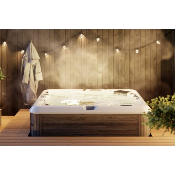 Luxuz Poreallas | 73 Jets | 5 Hengelle | WiFi ja LED-valaistus | Lyfco