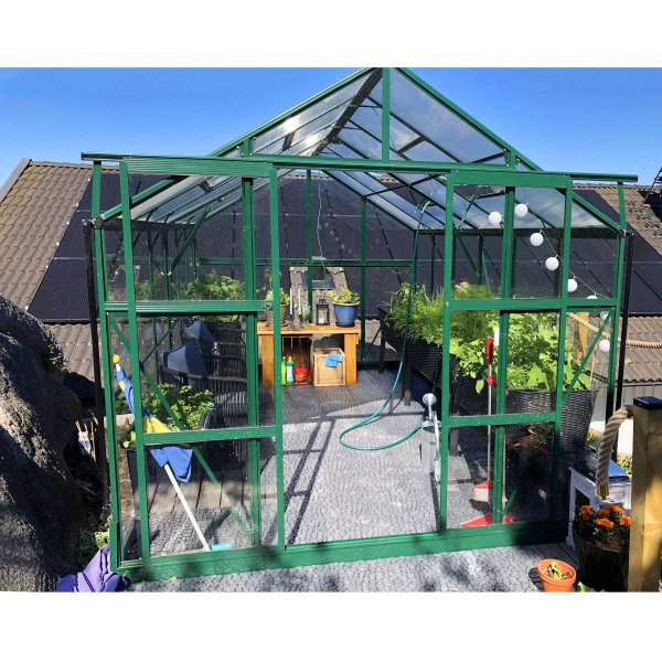 Kasvihuone 9,6 m | 4mm turvalasi | 5 vuoden myrskytakuu