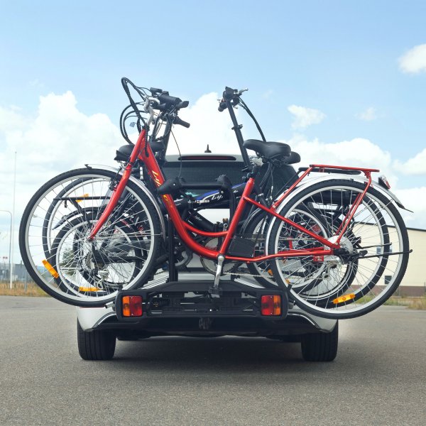 Polkupyöräteline auto valoilla | 4 pyörälle Polkupyöräteline auto valoilla | 4 pyörälle