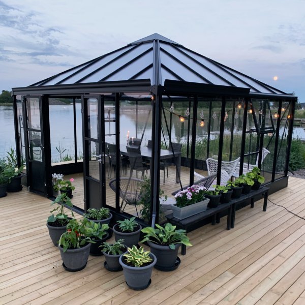 Oranssi ja viherhuone 19,2m² | Neliönmuotoinen premium-kasvihuone Oranssi ja viherhuone 19,2m² | Neliönmuotoinen premium-kasvihuone