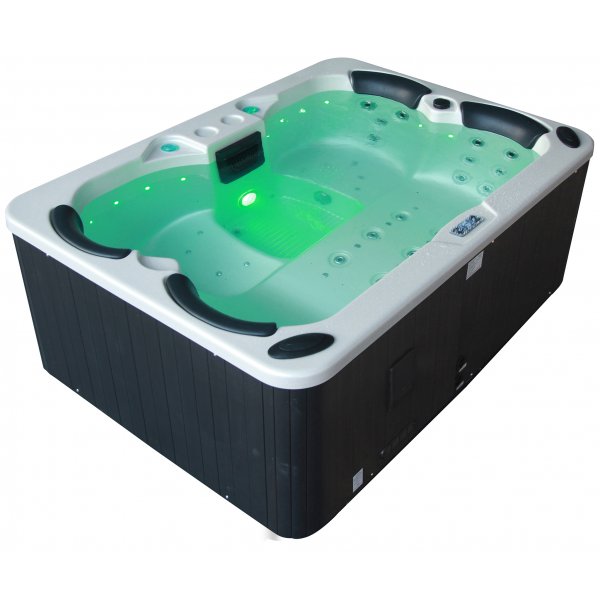 Spa Relaxio - 4 henkil�� | Lyfco