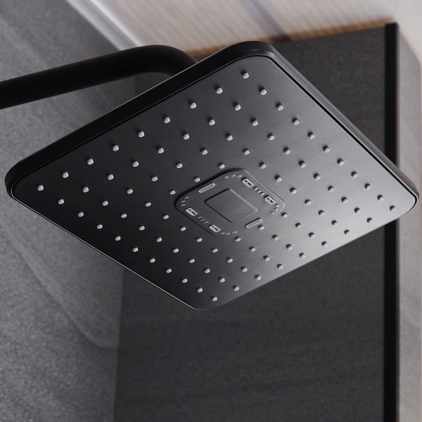 Kattosuihkusetti LED-näytöllä | Musta Kattosuihkusetti LED-näytöllä | Musta