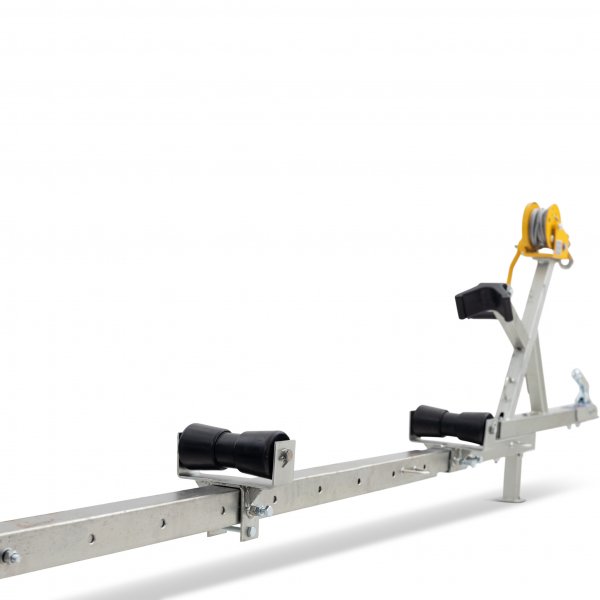 Venetraileri vinssillä | Suurin kantavuus 540 kg | 469 x 180 cm Venetraileri vinssillä | Suurin kantavuus 540 kg | 469 x 180 cm