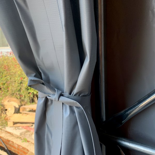 Autotallin teltta 3,5x7,5m | 26,2 m² matkailuautolle, asuntovaunulle ja veneelle Autotallin teltta 3,5x7,5m | 26,2 m² matkailuautolle, asuntovaunulle ja veneelle