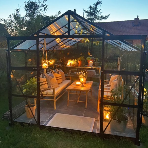 Kasvihuone 9,6 m | 4mm turvalasi | 5 vuoden myrskytakuu