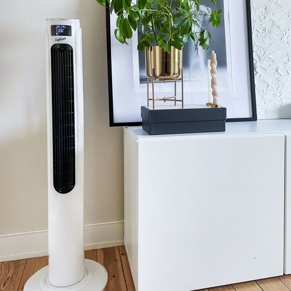 Suuri tornituuletin | Kaukosäädin ja LED-näyttö Suuri tornituuletin | Kaukosäädin ja LED-näyttö