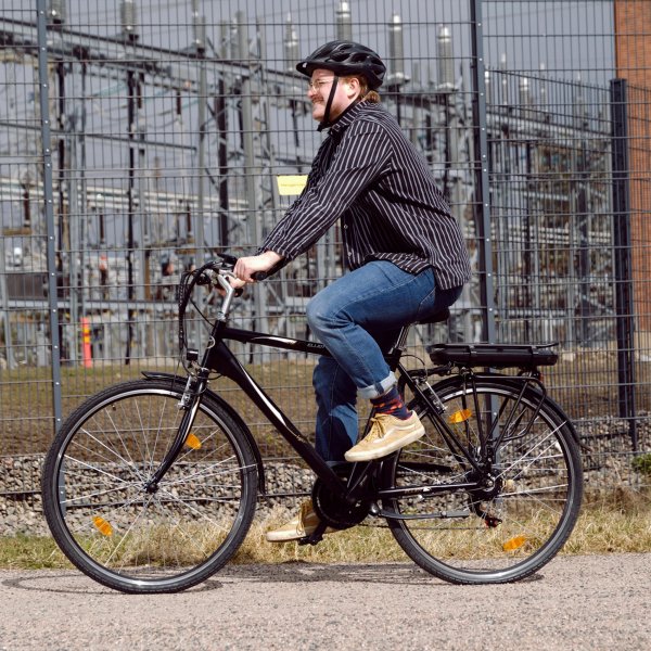 Miesten sähköpyörä 28\\\" | 250W - 10,4Ah | Valmistettu Euroopassa | Lyfco Elliot Miesten sähköpyörä 28\\\" | 250W - 10,4Ah | Valmistettu Euroopassa | Lyfco Elliot