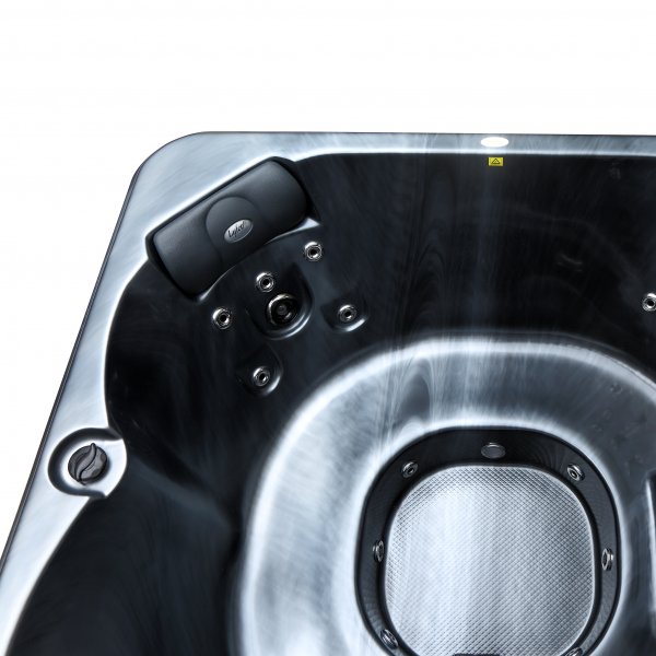 Kylpytynnyri Foibe Blackline - 4 henkilöä | Balboa VL260 | Lyfco Kylpytynnyri Foibe Blackline - 4 henkilöä | Balboa VL260 | Lyfco