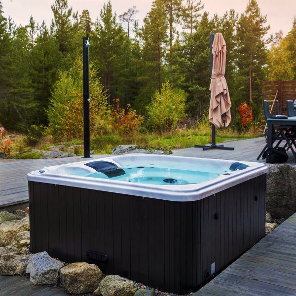 Hot tub Foibe - 4 henkil�� | Balboa VL260 | Lyfco