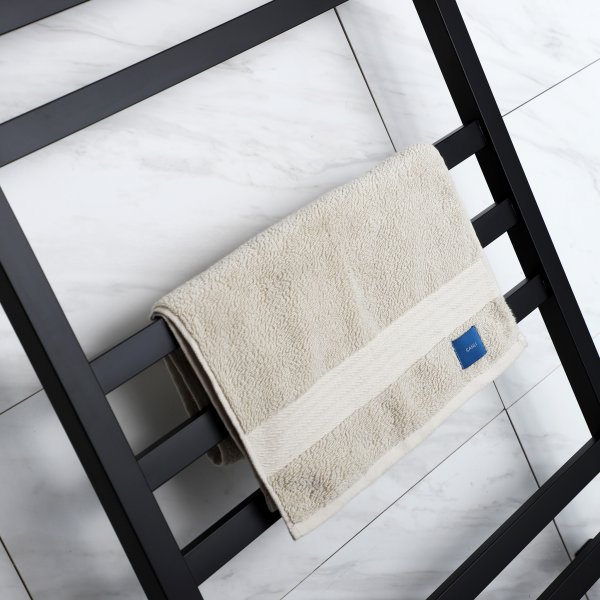 Shkinen pyyhekuivain 60x102,5x12cm | SC05 | Musta