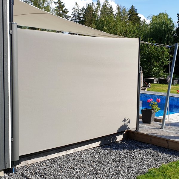Korkea sivumarkiisi 1,8x3m | Aurinko-, tuuli- ja n�k�suojaksi | Metalcraft